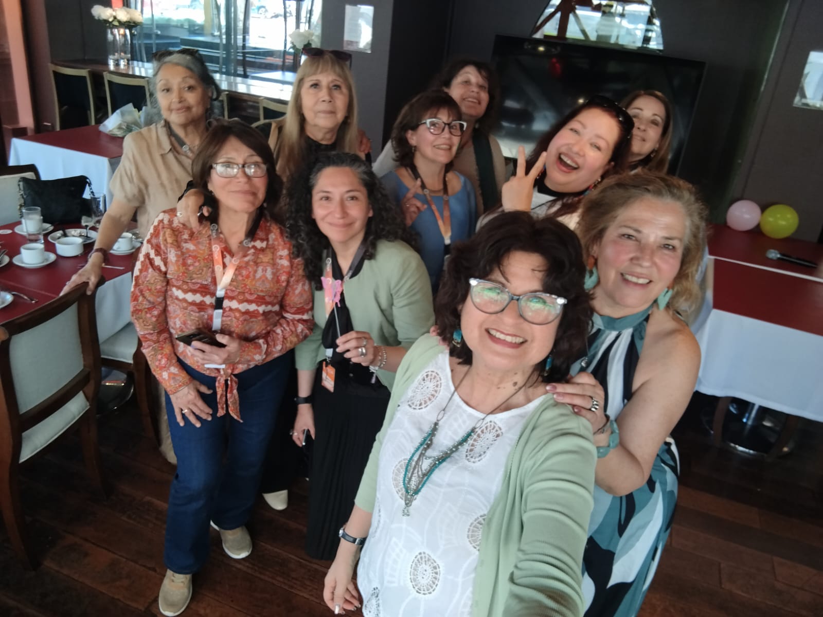 Socias de AGEPV durante la celebración de sus 26 años en Viña del Mar